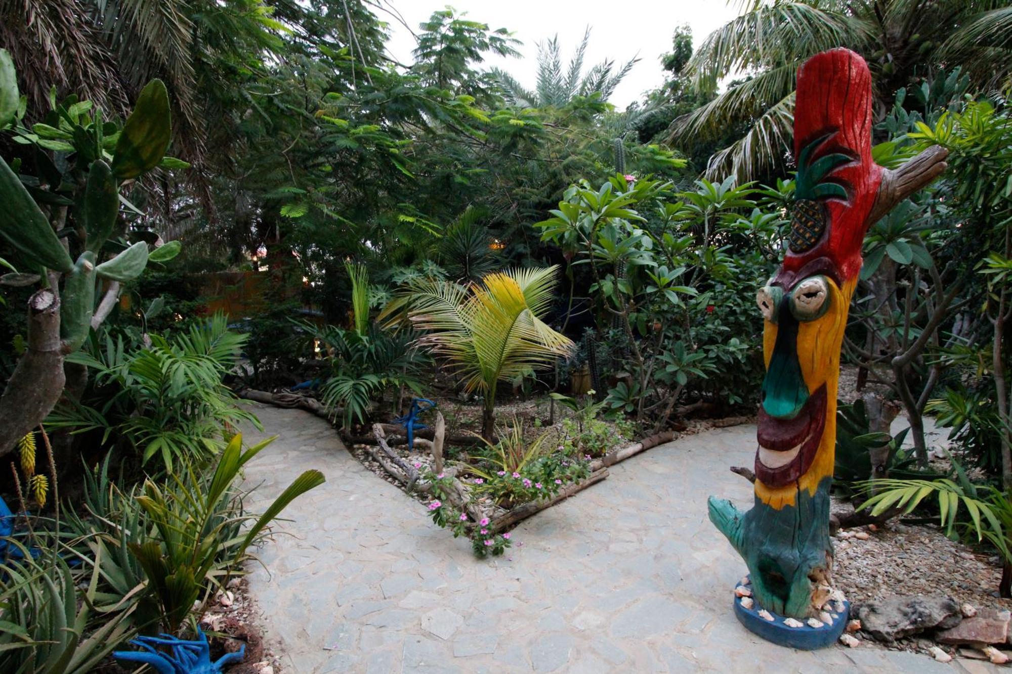 Steviewonderland Playa El Yaque Hotel Exterior photo